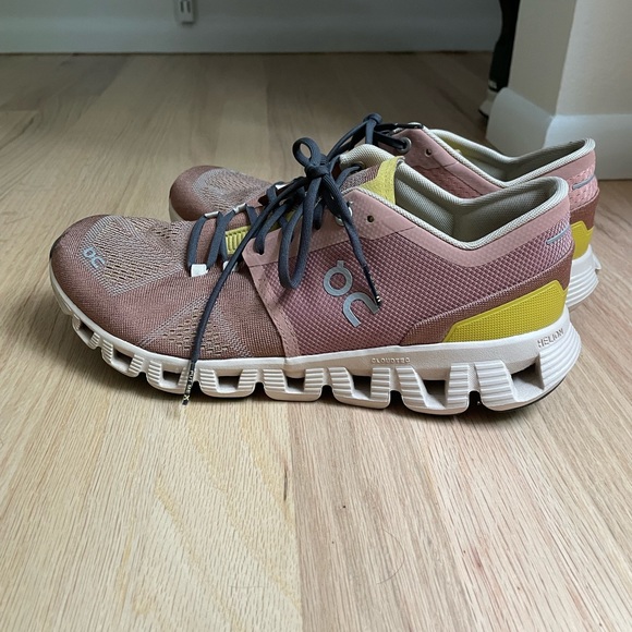 Womens on cloud sneakers - Picture 4 of 5